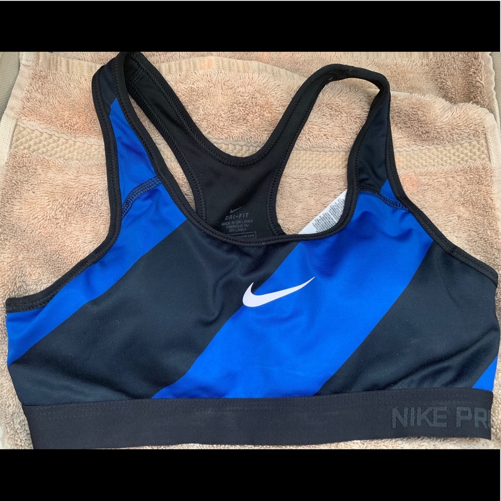 Nike Pro Padded Sports Bra